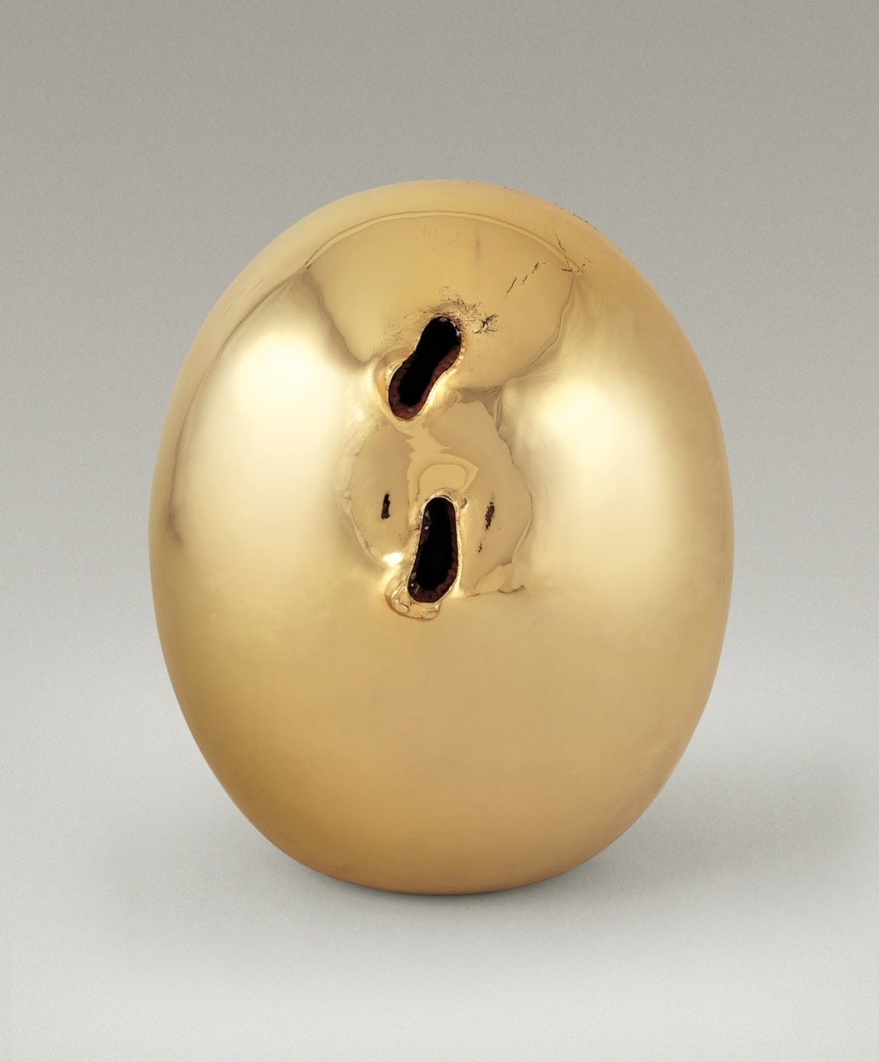 Auf diesem Bild ist das folgende Kunstwerk zu sehen: Lucio Fontana. „Concetto Spaziale (Natura)“. 1967.