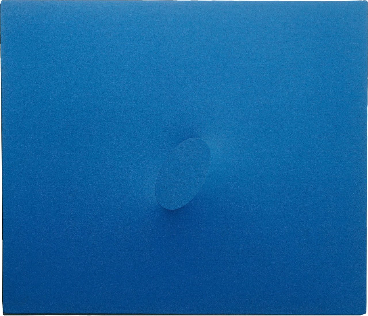 Auf diesem Bild ist das folgende Kunstwerk zu sehen: Turi Simeti. Aera - spazio. 1969.