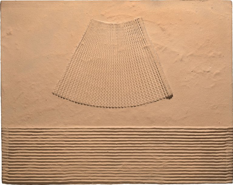 Auf diesem Bild ist das folgende Kunstwerk zu sehen: Heinz Mack. „SANDFLÜGEL“. 1976/78.