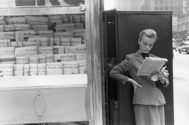 Auf diesem Bild ist das folgende Kunstwerk zu sehen: Louis Stettner. „Penn Station“. 1958.