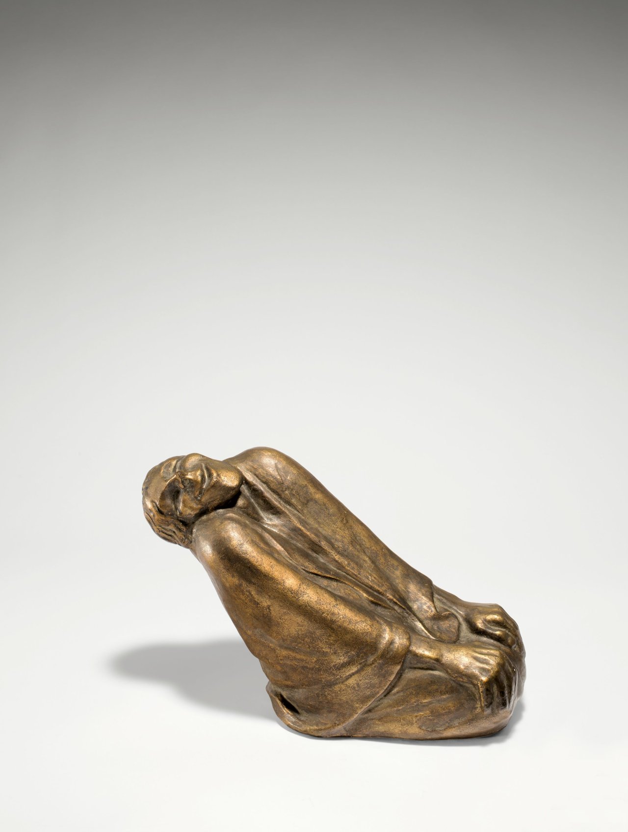 Auf diesem Bild ist das folgende Kunstwerk zu sehen: Ernst Barlach. „Lachende Alte“. Um 1936/37.