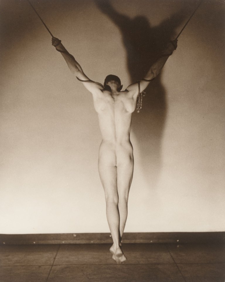 Auf diesem Bild ist das folgende Kunstwerk zu sehen: George Platt Lynes. „Walter Rockmer“. 1940.