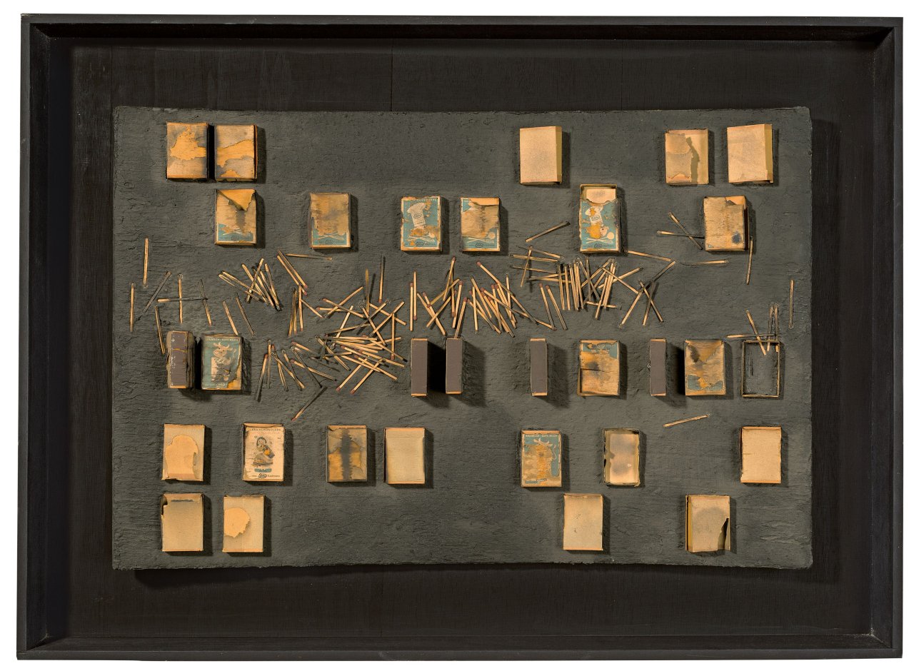 Auf diesem Bild ist das folgende Kunstwerk zu sehen: Adolf Luther. Materialisation. Um 1960.