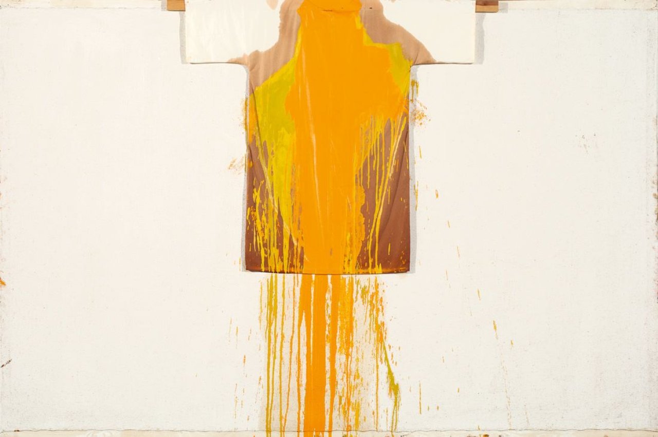 Auf diesem Bild ist das folgende Kunstwerk zu sehen: Hermann Nitsch. Kreuzwegstation XV. 1989.