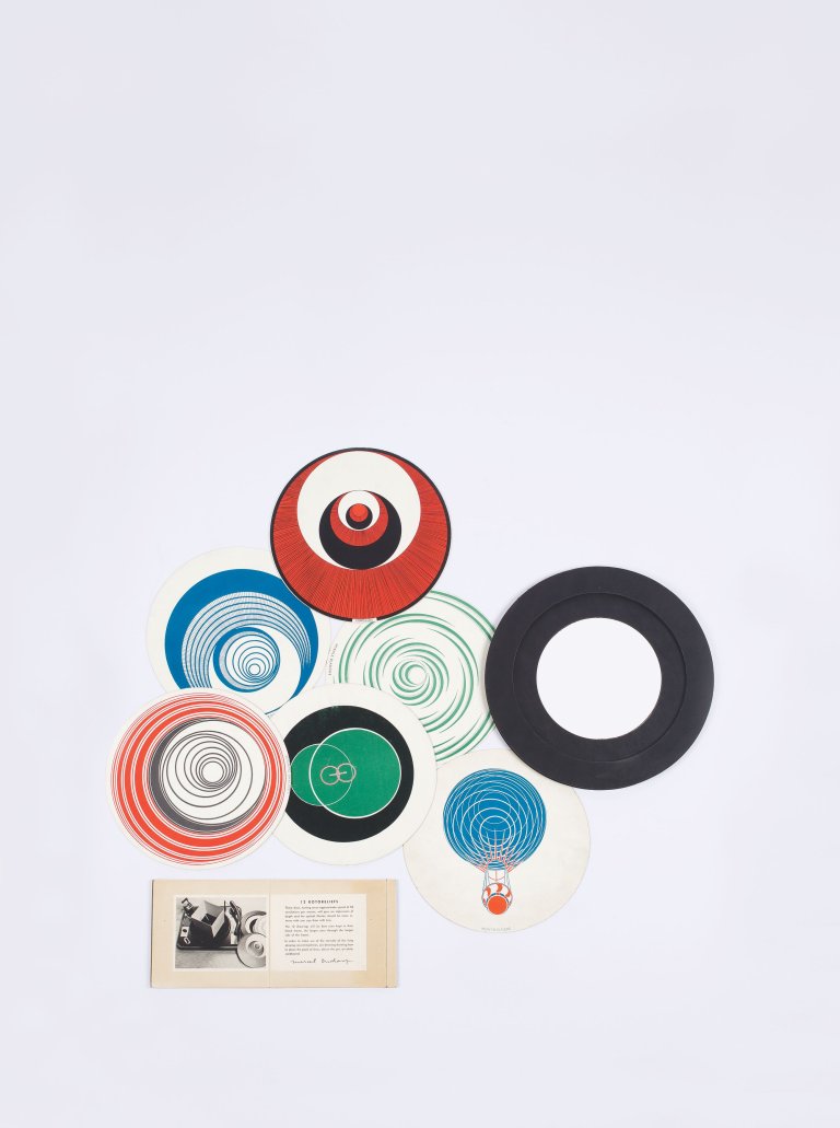This picture shows the following artwork: Marcel Duchamp. ”Rotoreliefs (Optical disks)”. 1953.