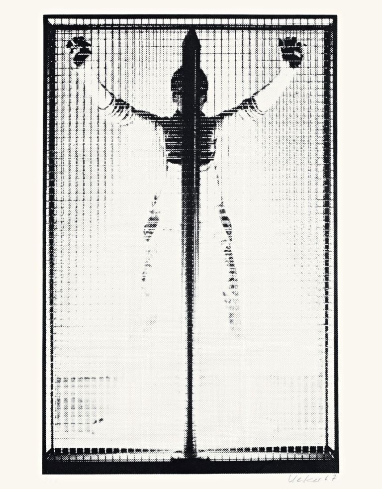 Auf diesem Bild ist das folgende Kunstwerk zu sehen: Günther Uecker. Lichtkäfig. 1967.