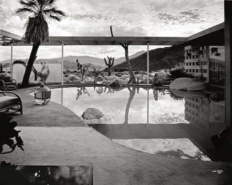 Auf diesem Bild ist das folgende Kunstwerk zu sehen: Julius Shulman. Albert Frey, Loewy House, Palm Springs, California. 1947.