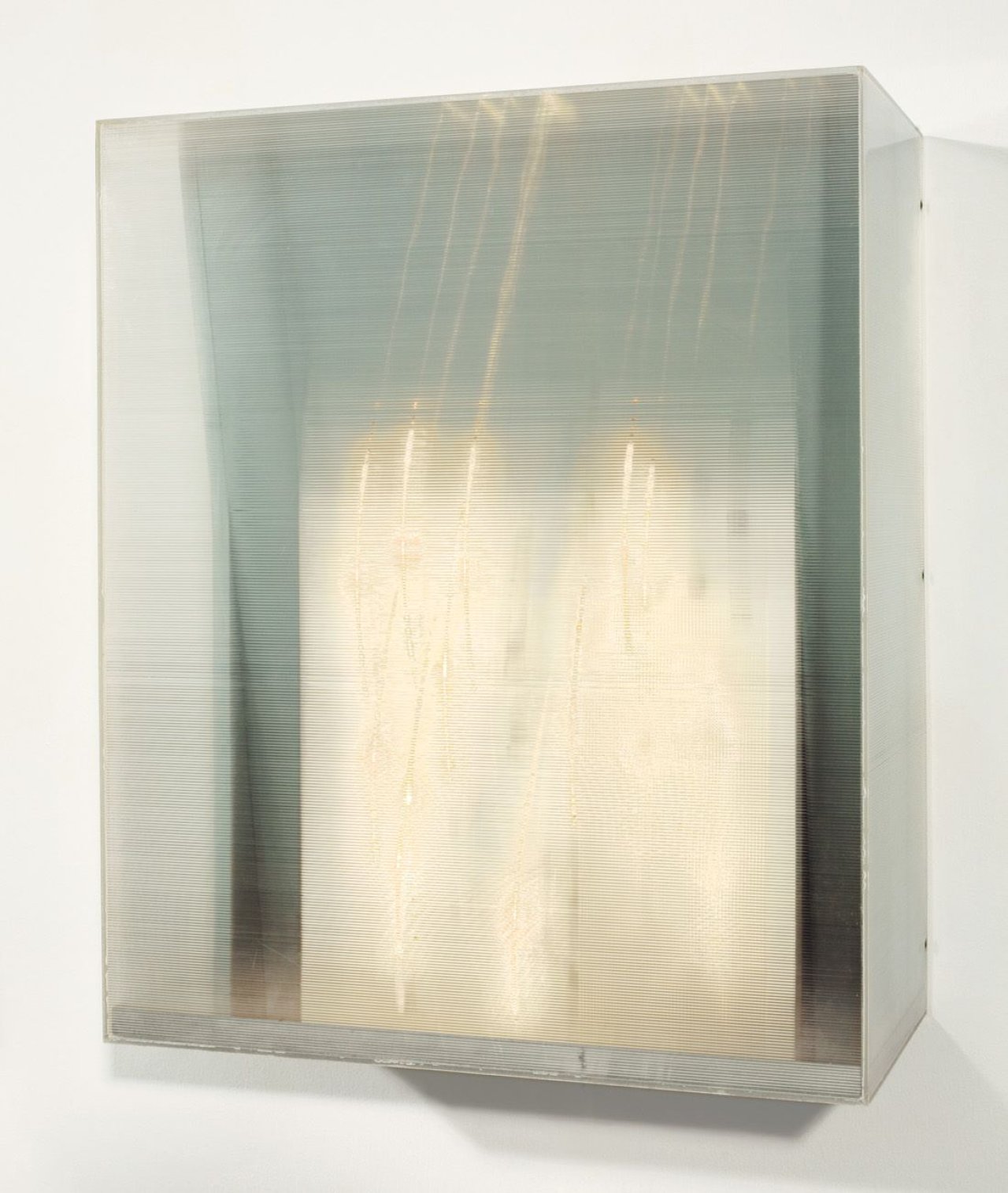 This picture shows the following artwork: Heinz Mack. „Meteore“ („Licht-Blitzbox“). 1979.