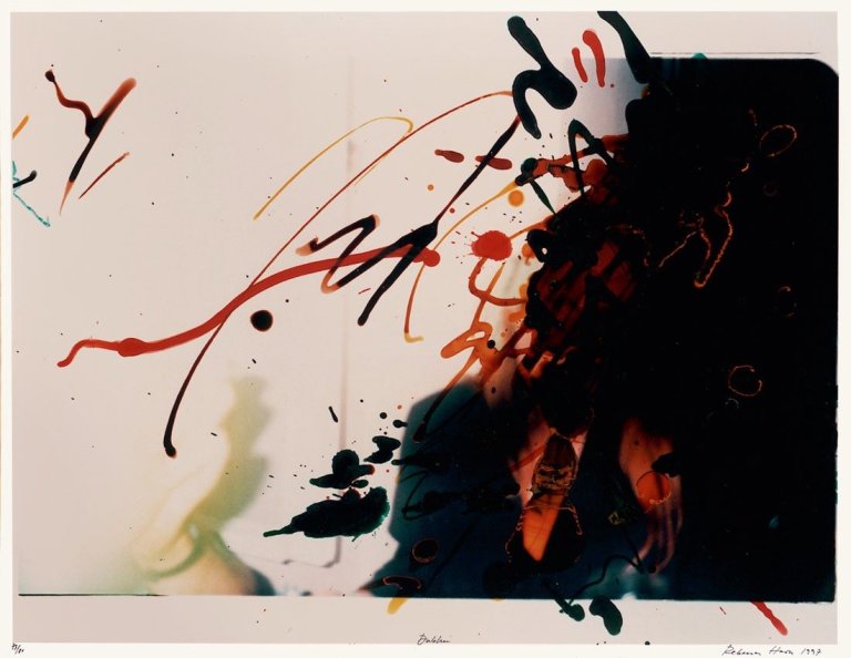 Auf diesem Bild ist das folgende Kunstwerk zu sehen: Rebecca Horn. „Dublin“. 1997.