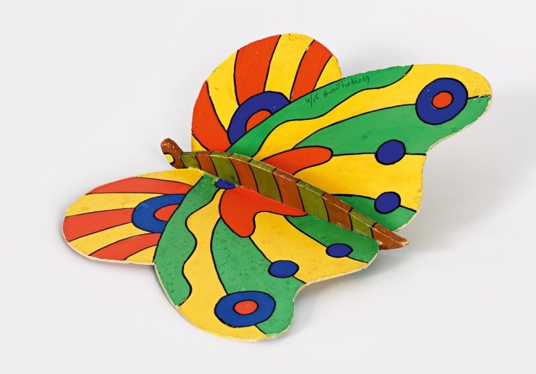 Auf diesem Bild ist das folgende Kunstwerk zu sehen: Alexis Akrithakis. Ohne Titel (Schmetterling). 1969.