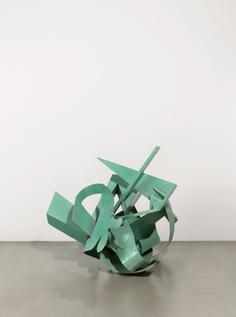 Auf diesem Bild ist das folgende Kunstwerk zu sehen: Thomas Kiesewetter. Stumbling (Bronze). 2011.