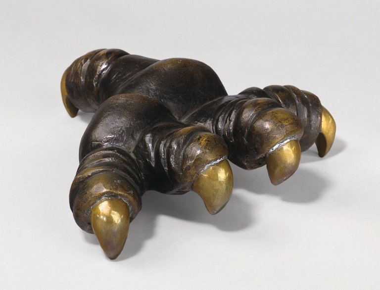 Auf diesem Bild ist das folgende Kunstwerk zu sehen: Louise Bourgeois. „Give or Take II“. 1991.