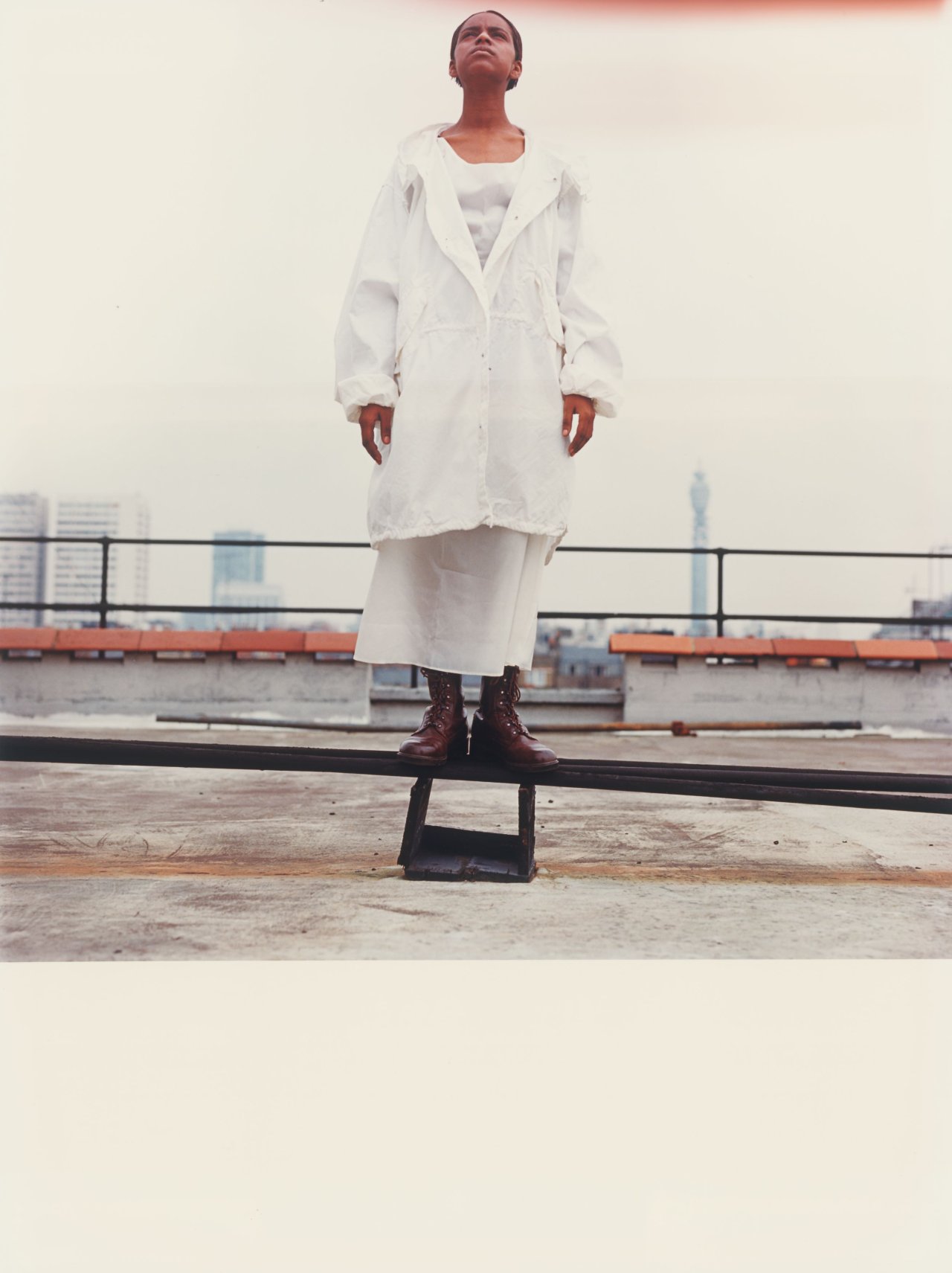 Auf diesem Bild ist das folgende Kunstwerk zu sehen: Wolfgang Tillmans. „Parkett Edition No. 59“. 1993.