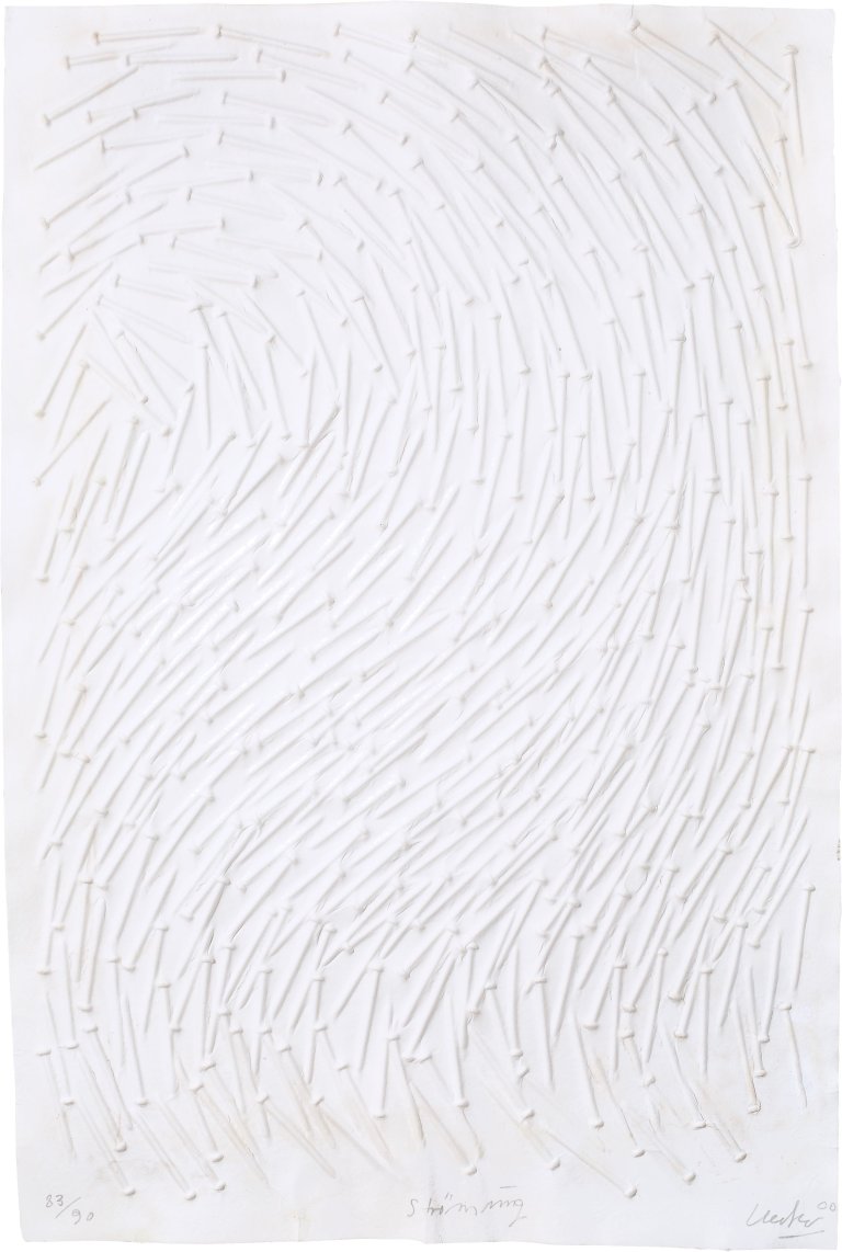 Auf diesem Bild ist das folgende Kunstwerk zu sehen: Günther Uecker. „Strömung“. 2000.