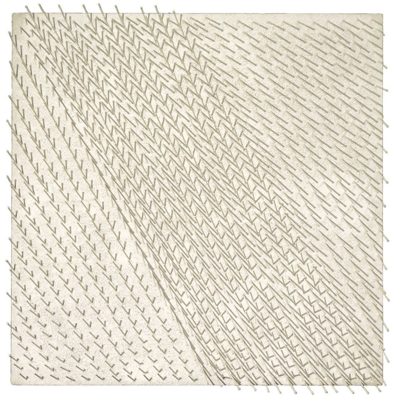 Auf diesem Bild ist das folgende Kunstwerk zu sehen: Günther Uecker. „Diagonale Teilung“. 1965.