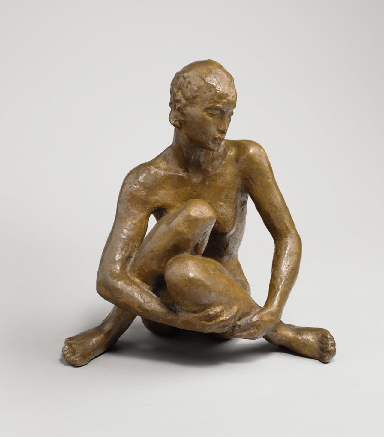 Auf diesem Bild ist das folgende Kunstwerk zu sehen: Georg Kolbe. „Sitzende“. 1926.