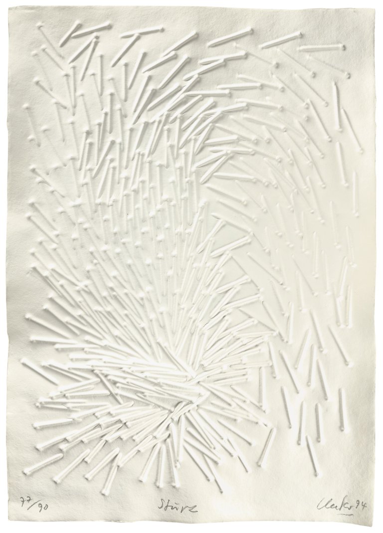 Auf diesem Bild ist das folgende Kunstwerk zu sehen: Günther Uecker. „Sturz“. 1994.