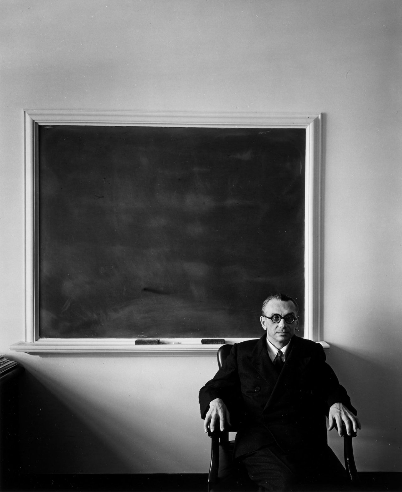 This picture shows the following artwork: Arnold Newman. 