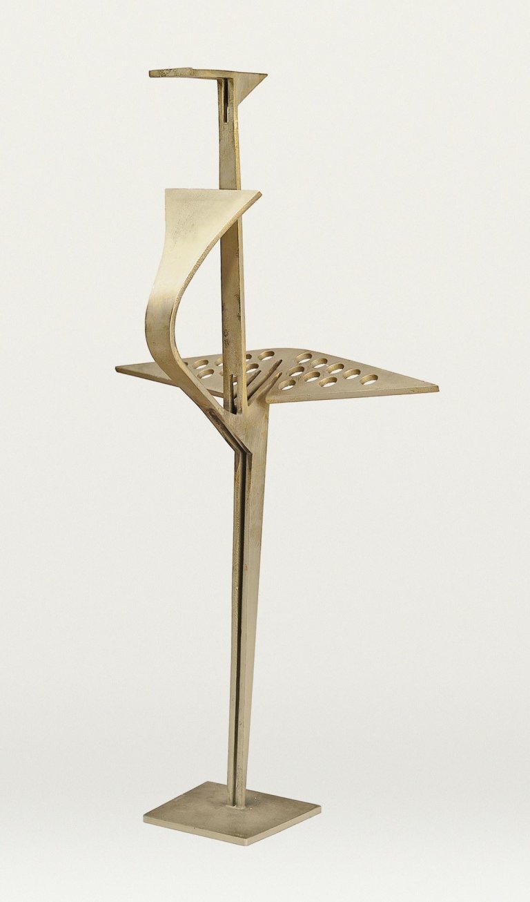 Auf diesem Bild ist das folgende Kunstwerk zu sehen: Hans Uhlmann. „Stahlskulptur“. 1954.