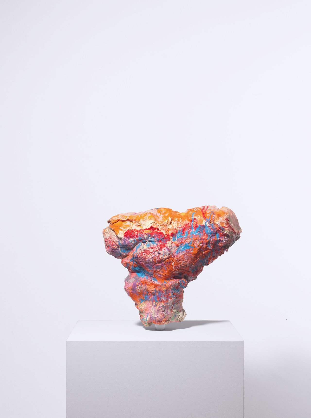 Auf diesem Bild ist das folgende Kunstwerk zu sehen: Franz West. Telefonskulptur. 1993.