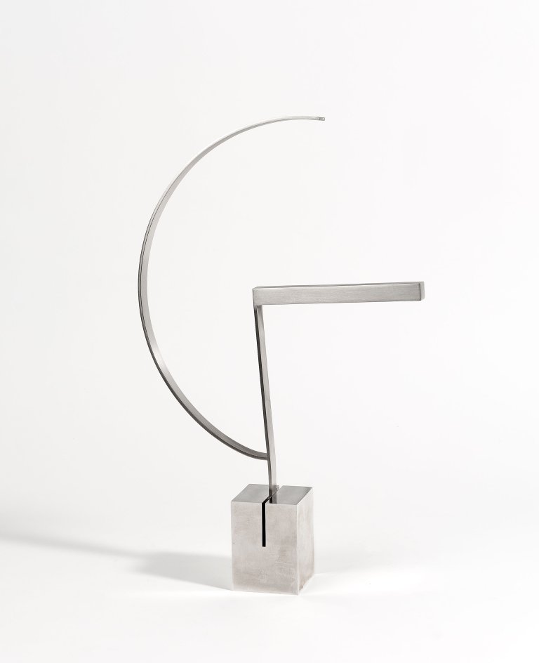 Auf diesem Bild ist das folgende Kunstwerk zu sehen: Gottfried Honegger. Fragment 18. 1991.