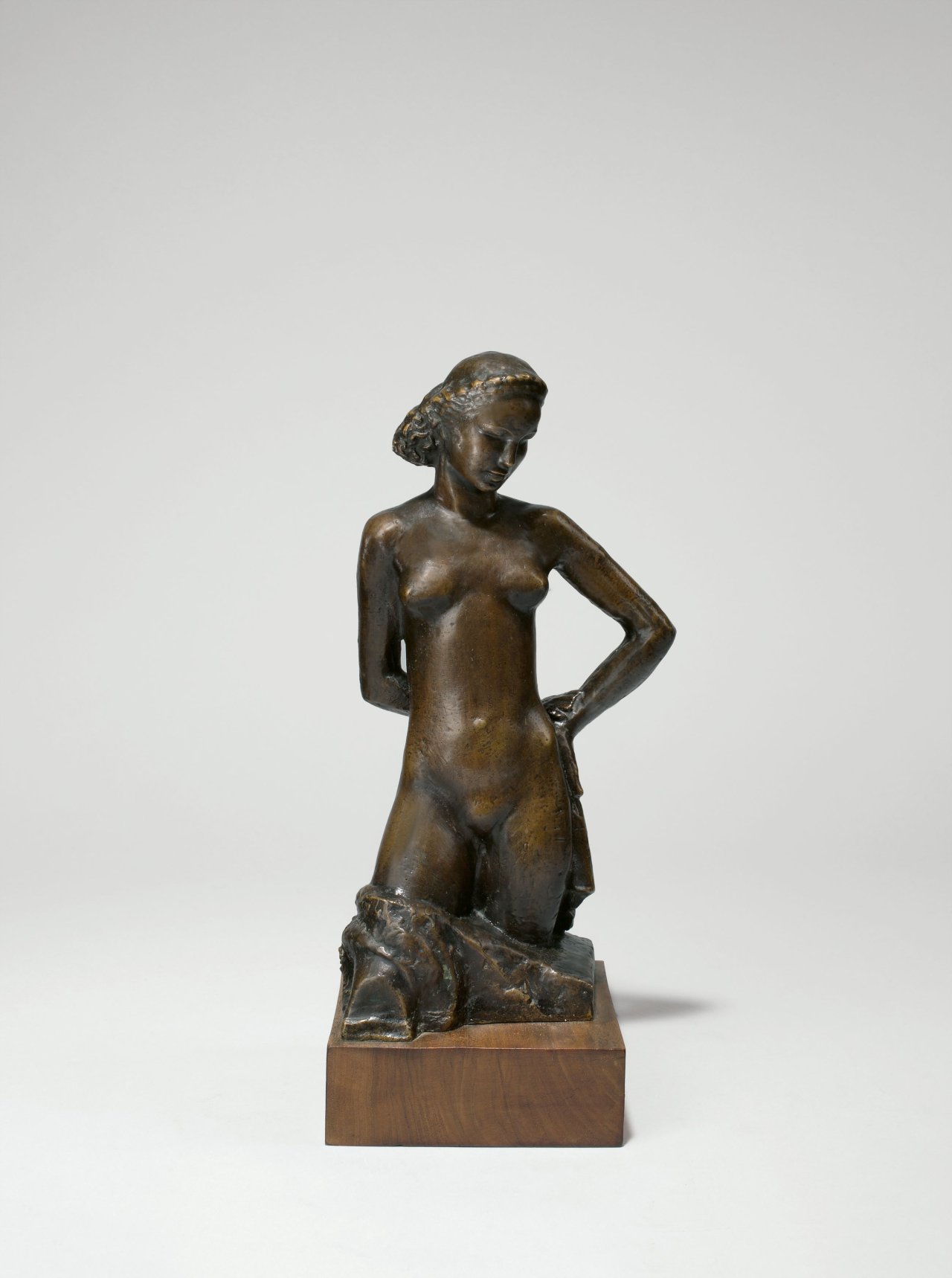 Catalog image of Mädchen (Torso). 1940