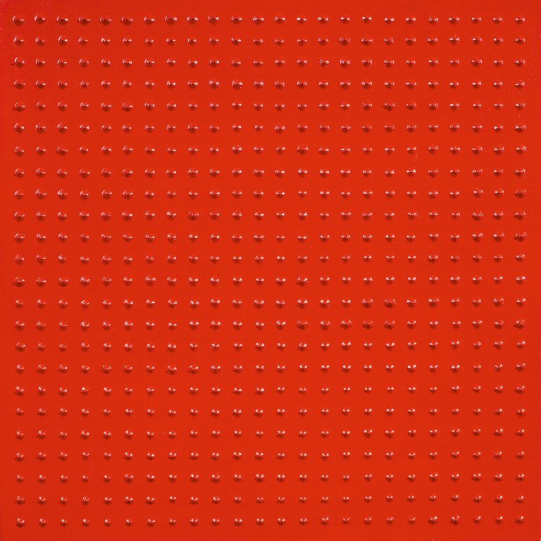 Auf diesem Bild ist das folgende Kunstwerk zu sehen: Bernard Aubertin. „Monochrome rouge N°00“. 1991.