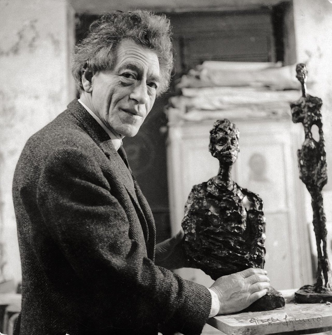This picture shows the following artwork: Gisèle Freund. „Giacometti, Paris“. 1965.