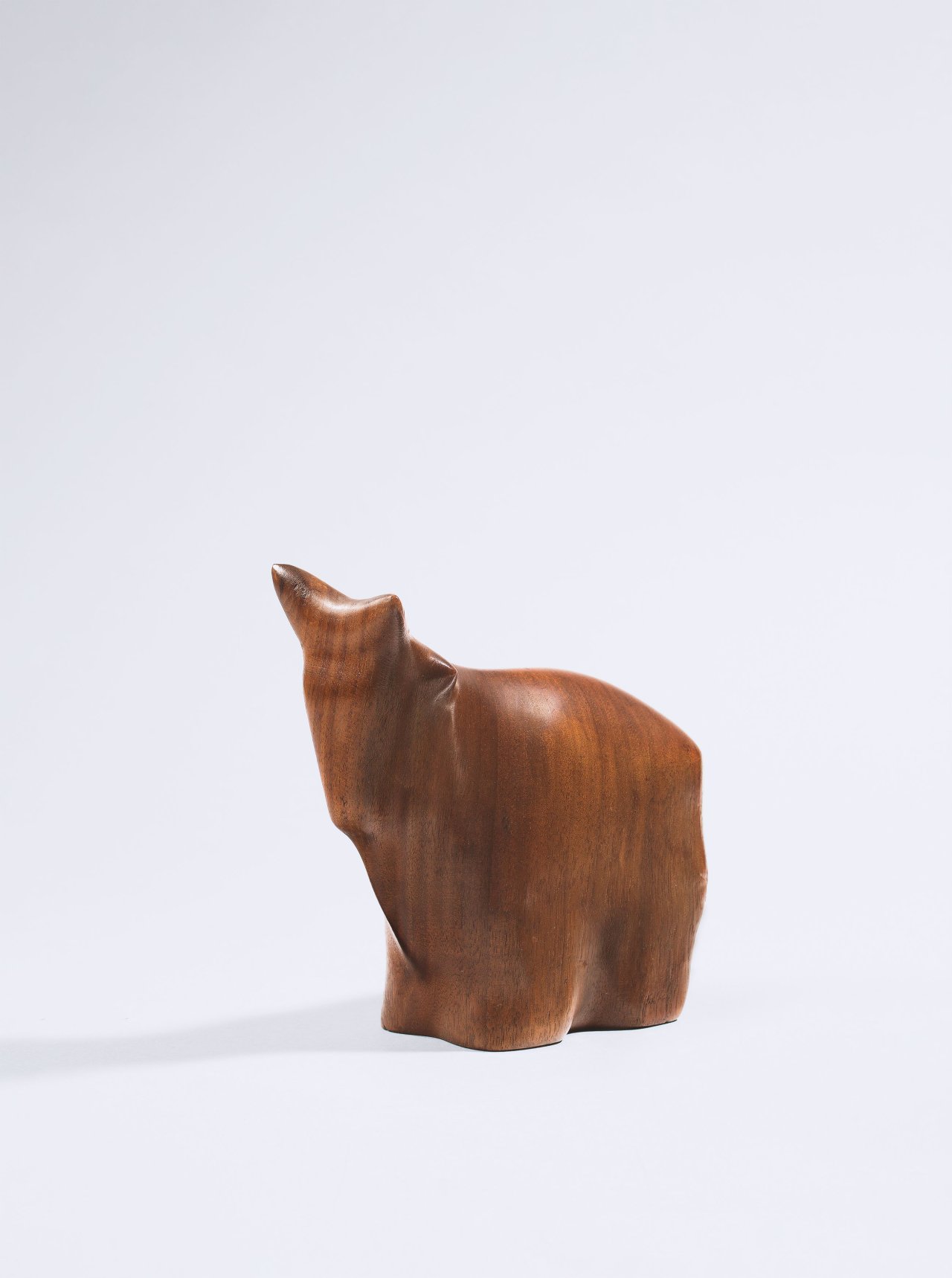 Auf diesem Bild ist das folgende Kunstwerk zu sehen: Karl Hartung. „Stier“. Um 1947.