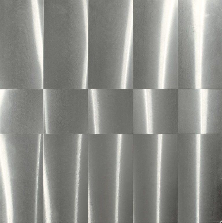Auf diesem Bild ist das folgende Kunstwerk zu sehen: Getulio Alviani. Ohne Titel. 1966.