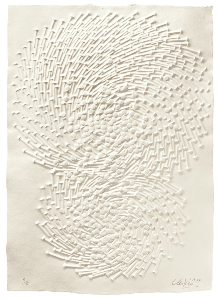 Auf diesem Bild ist das folgende Kunstwerk zu sehen: Günther Uecker. Ohne Titel. 2014.