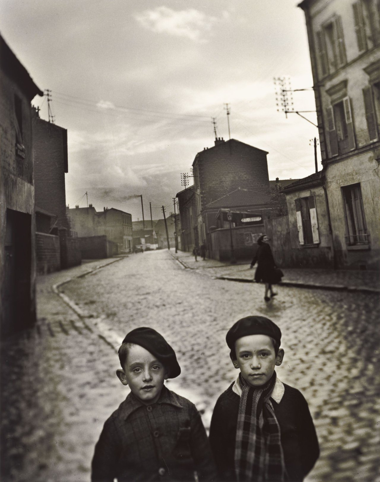 Auf diesem Bild ist das folgende Kunstwerk zu sehen: Louis Stettner. „Aubervilliers“. 1947.
