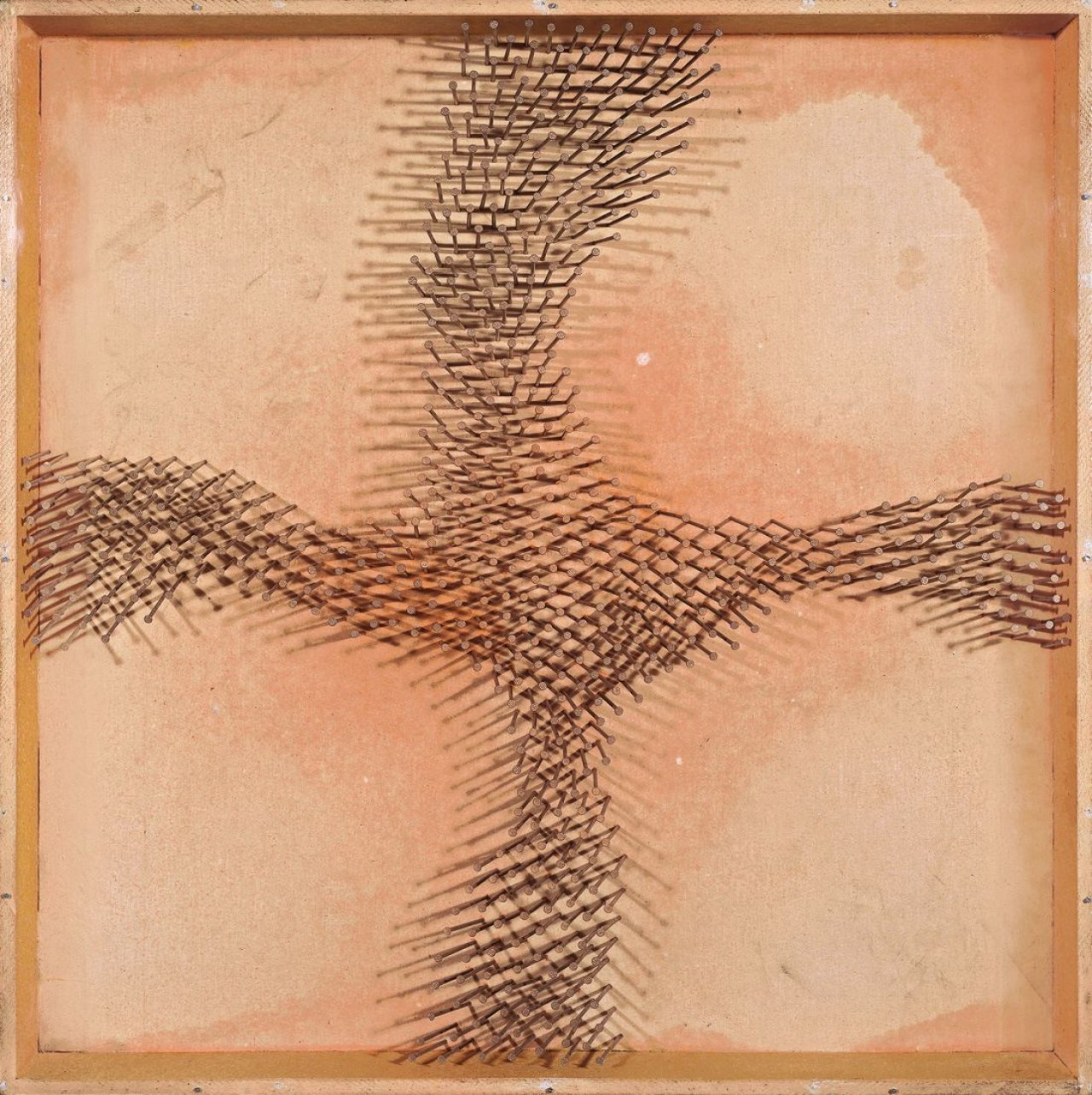 Auf diesem Bild ist das folgende Kunstwerk zu sehen: Günther Uecker. „Greenbox III“ („Gewächsgarten“). 1962.