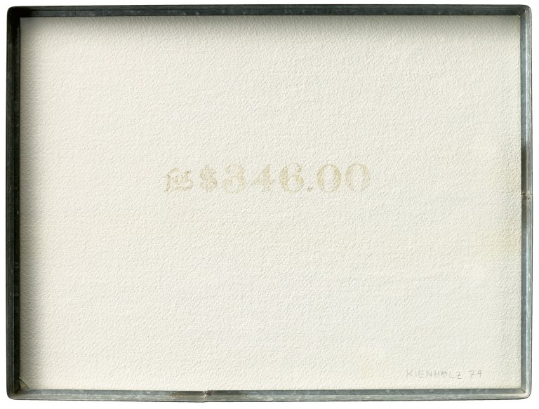 Auf diesem Bild ist das folgende Kunstwerk zu sehen: Edward Kienholz. „for $ 347“. 1974.