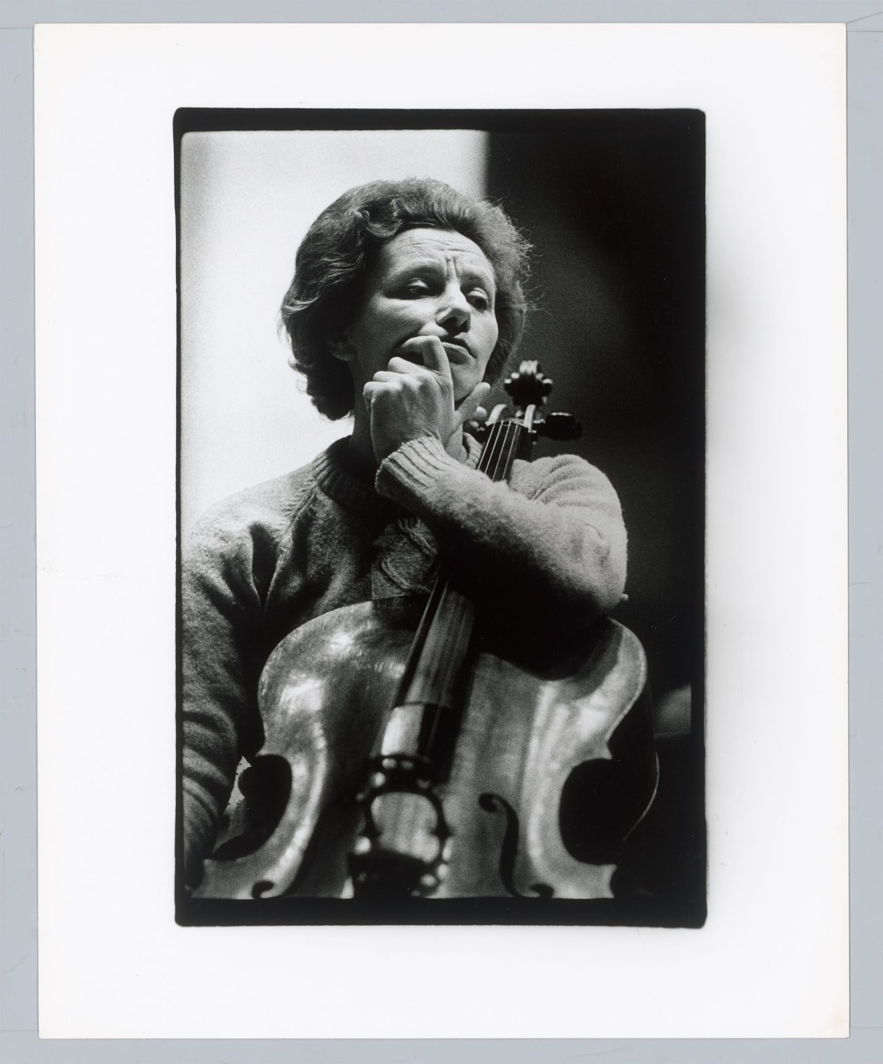This picture shows the following artwork: Evelyn Richter. Musician Portraits. 1968–1975.