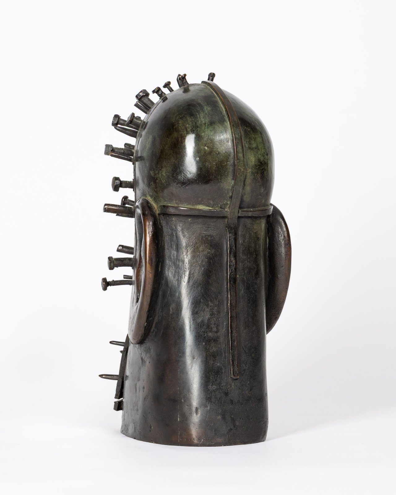 Auf diesem Bild ist das folgende Kunstwerk zu sehen: Rainer Kriester. „Nagelkopf II“. 1978.