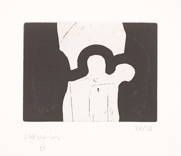 This picture shows the following artwork: Eduardo Chillida. ”Ikur”. 1988.