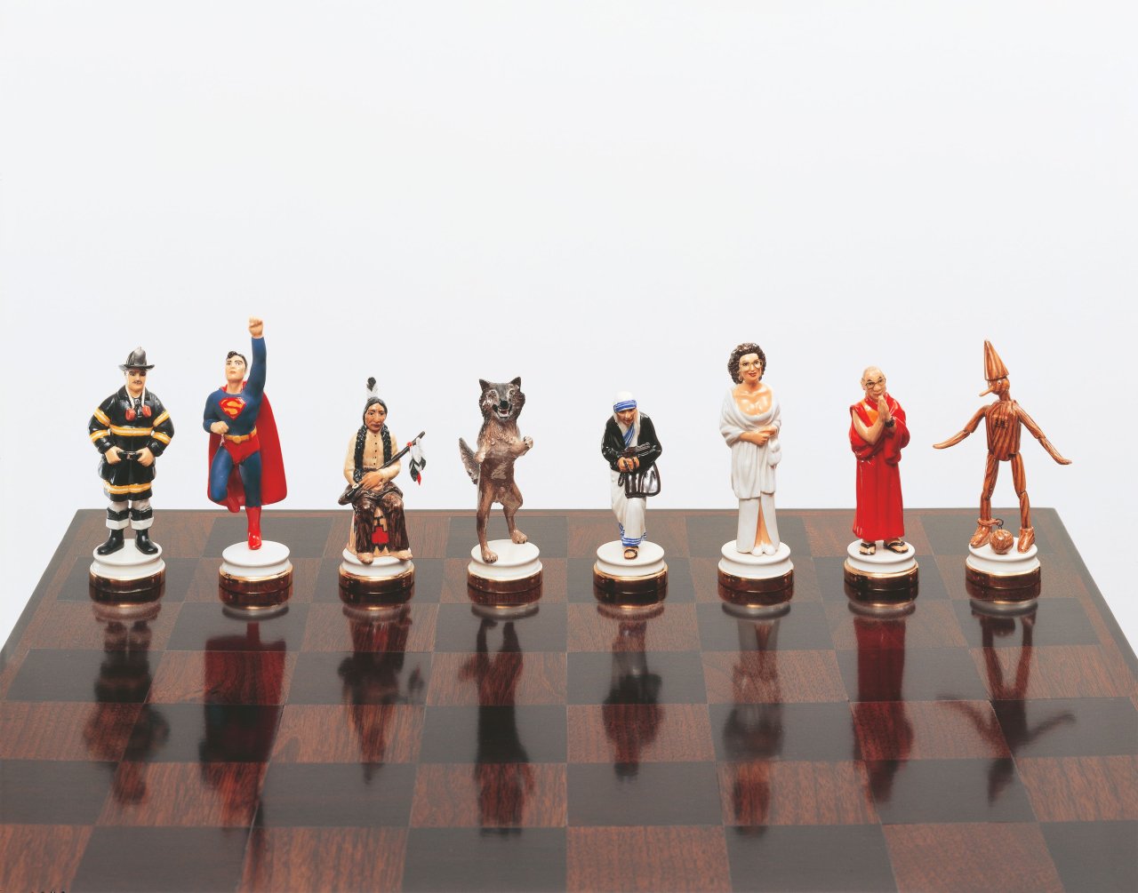 Auf diesem Bild ist das folgende Kunstwerk zu sehen: Maurizio Cattelan. Ohne Titel (Good Versus Evil). 2003.