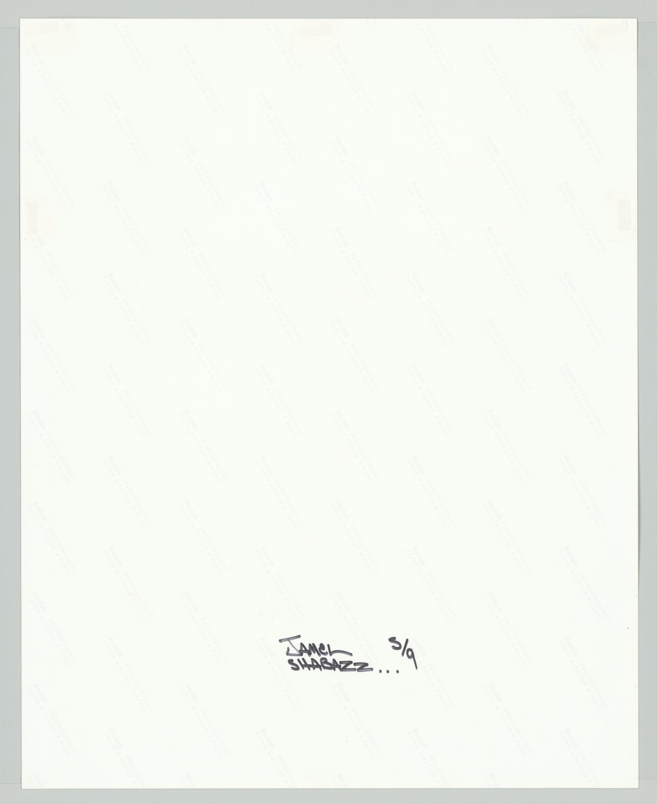 Auf diesem Bild ist das folgende Kunstwerk zu sehen: Jamel Shabazz. Dapper, NYC. 1980.