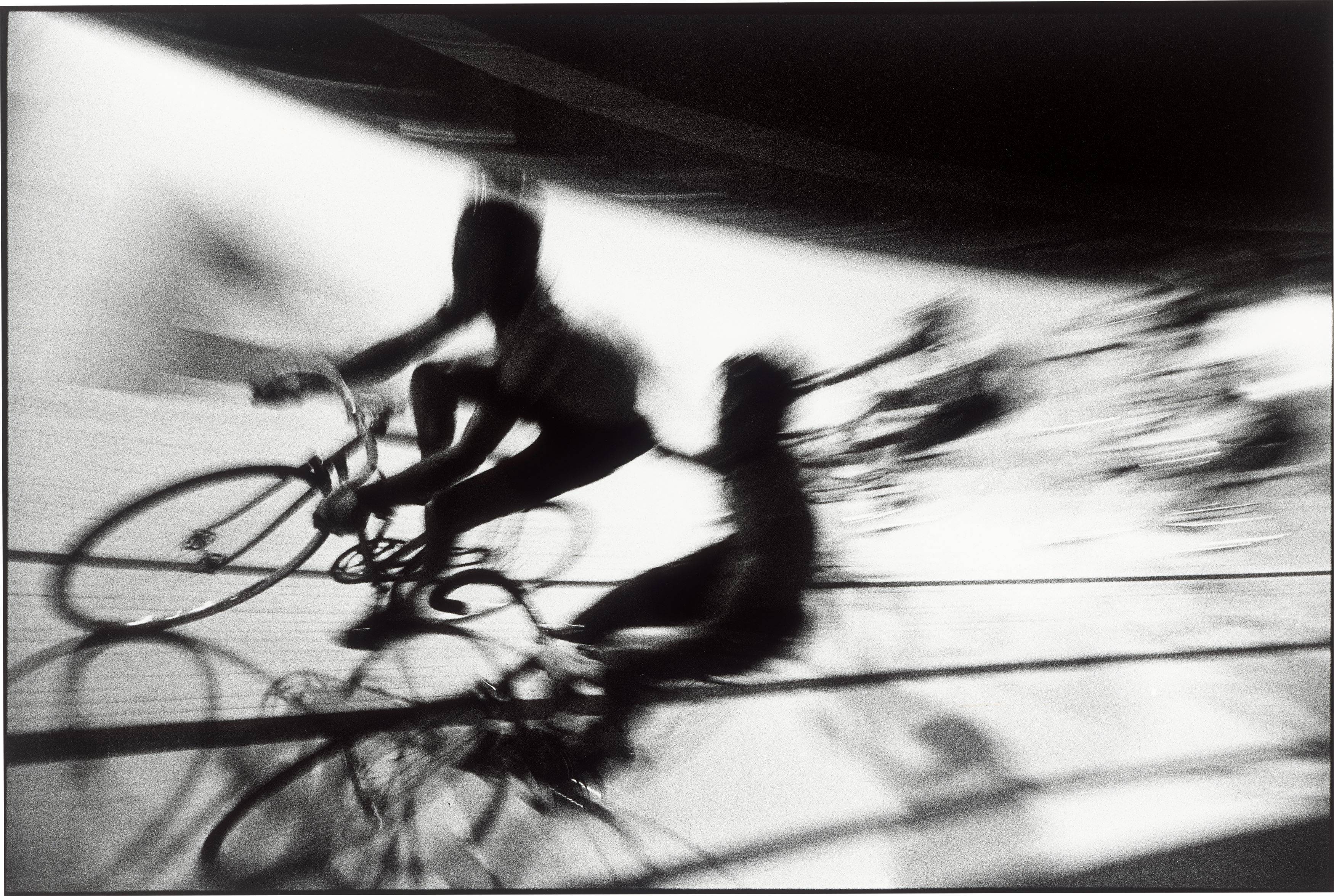 This picture shows the following artwork: Robert Lebeck. ”6 Tage Rennen”. 1964.