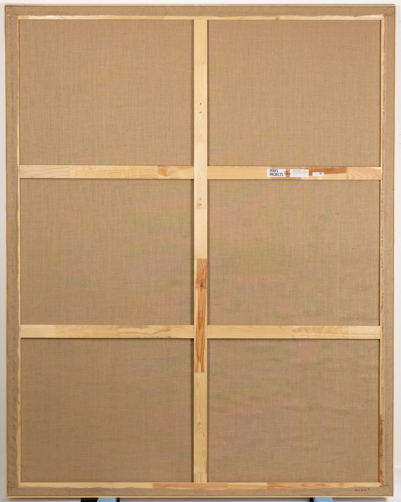 Auf diesem Bild ist das folgende Kunstwerk zu sehen: David Ostrowski. „F (The day we became women)“. 2014.