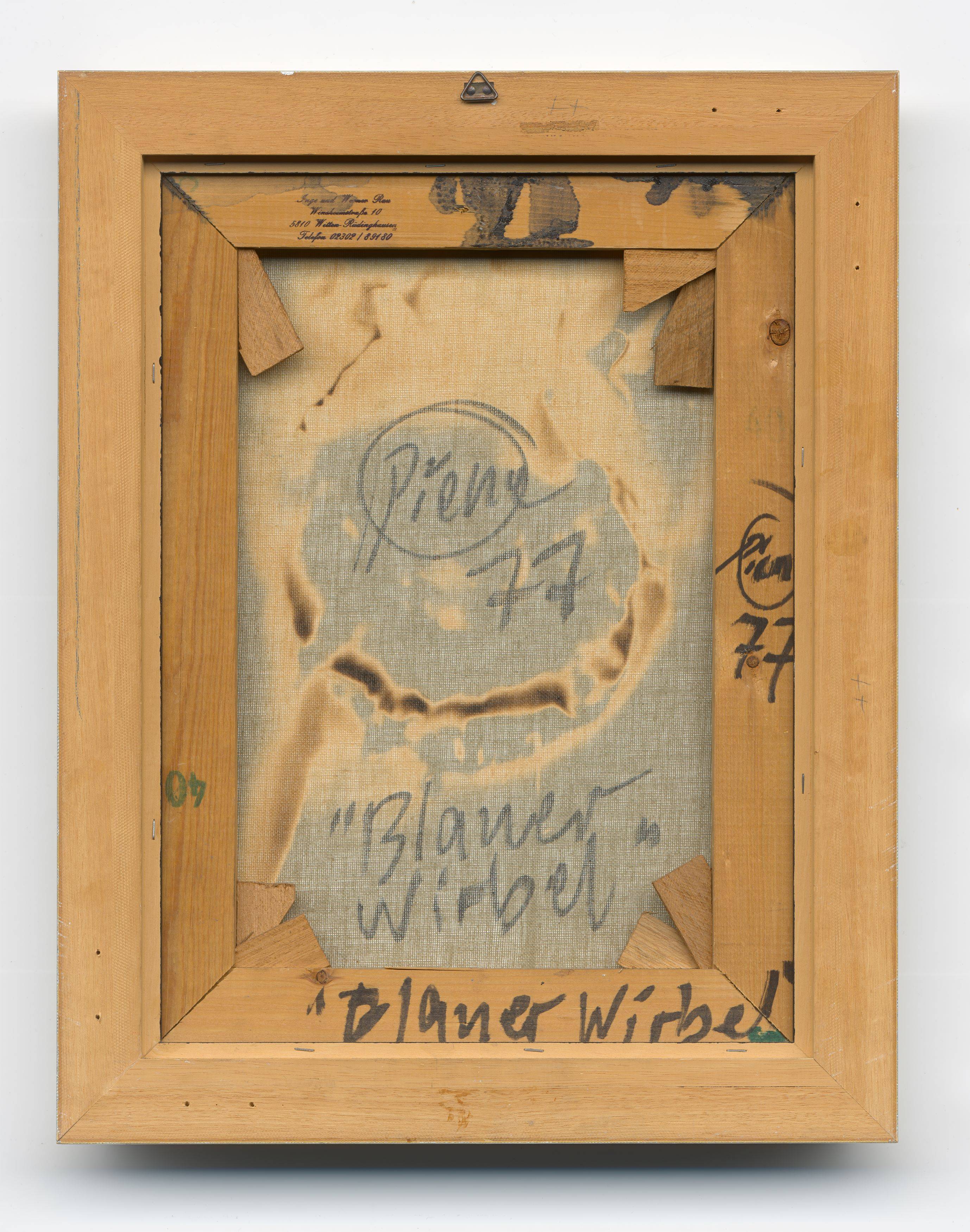 Auf diesem Bild ist das folgende Kunstwerk zu sehen: Otto Piene. „Blauer Wirbel“. 1977.
