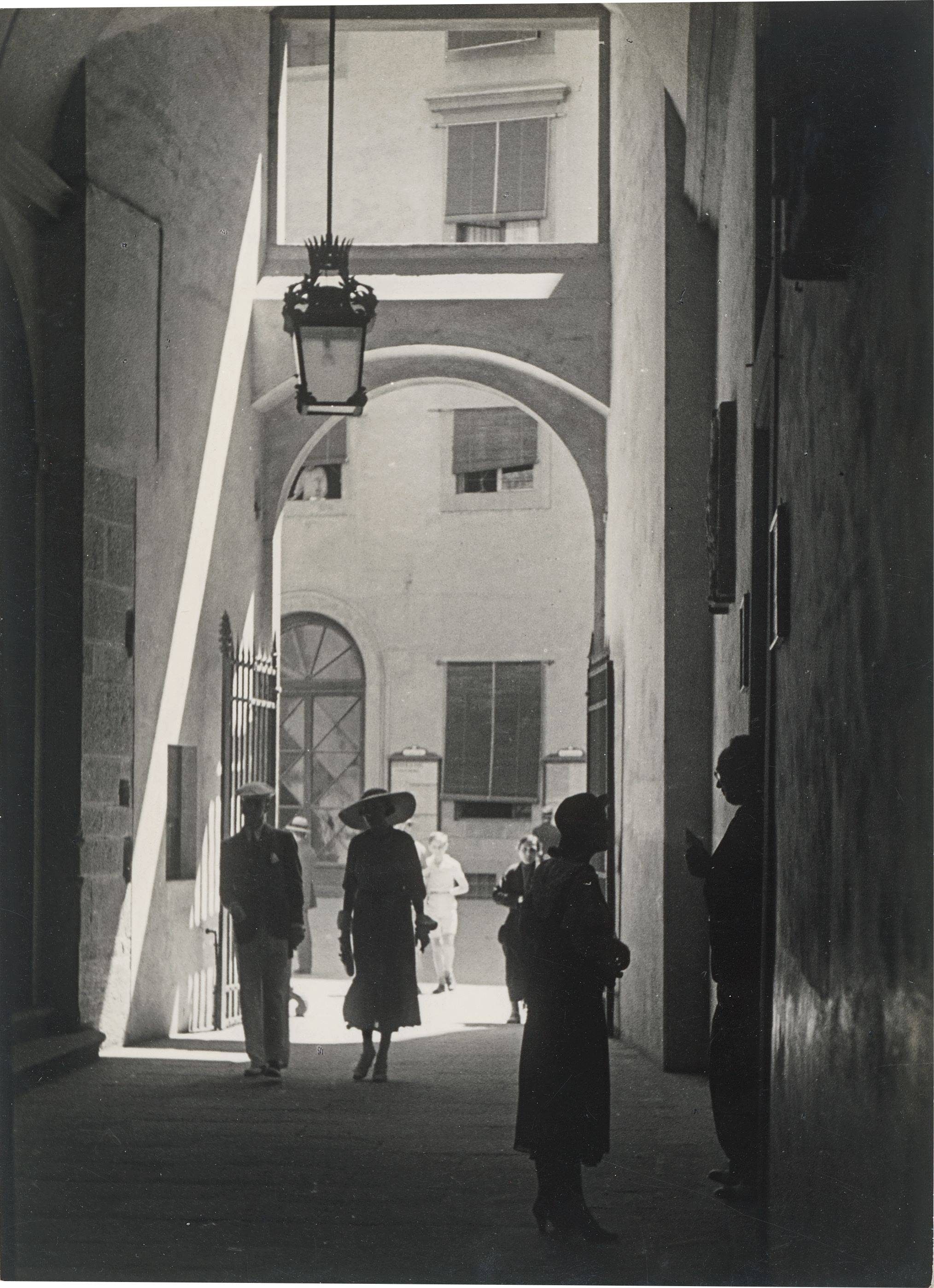 Auf diesem Bild ist das folgende Kunstwerk zu sehen: Dr. Paul Wolff. „In Florenz“. 1934.