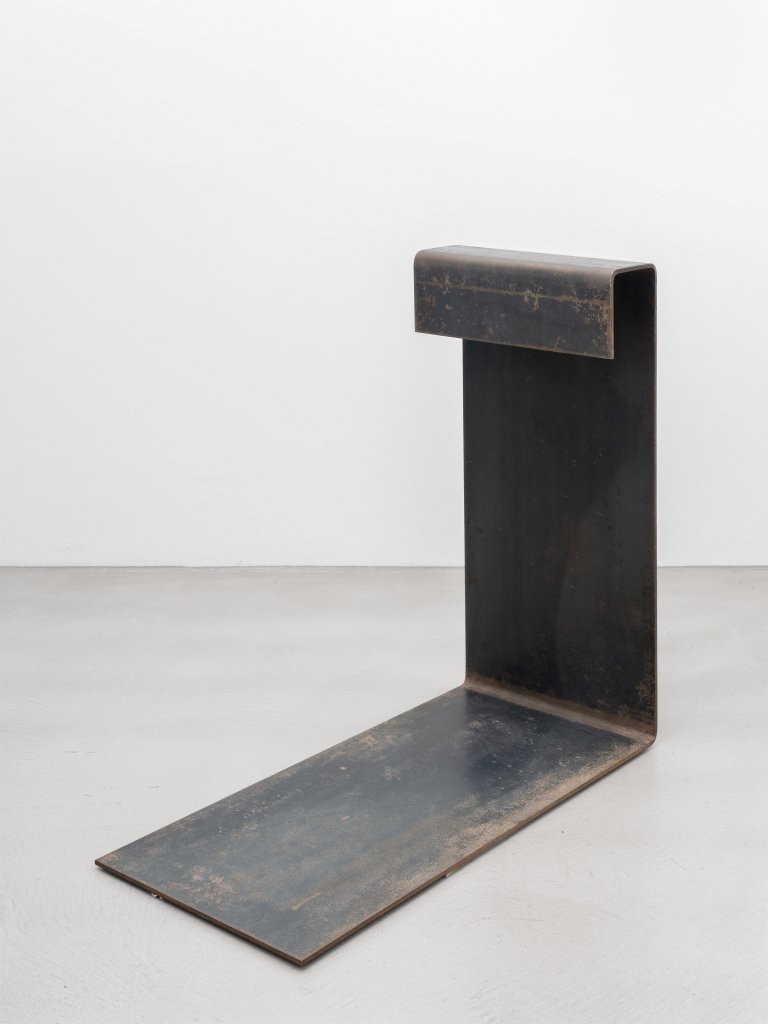 This picture shows the following artwork: Heimo Zobernig. Untitled. 1988.