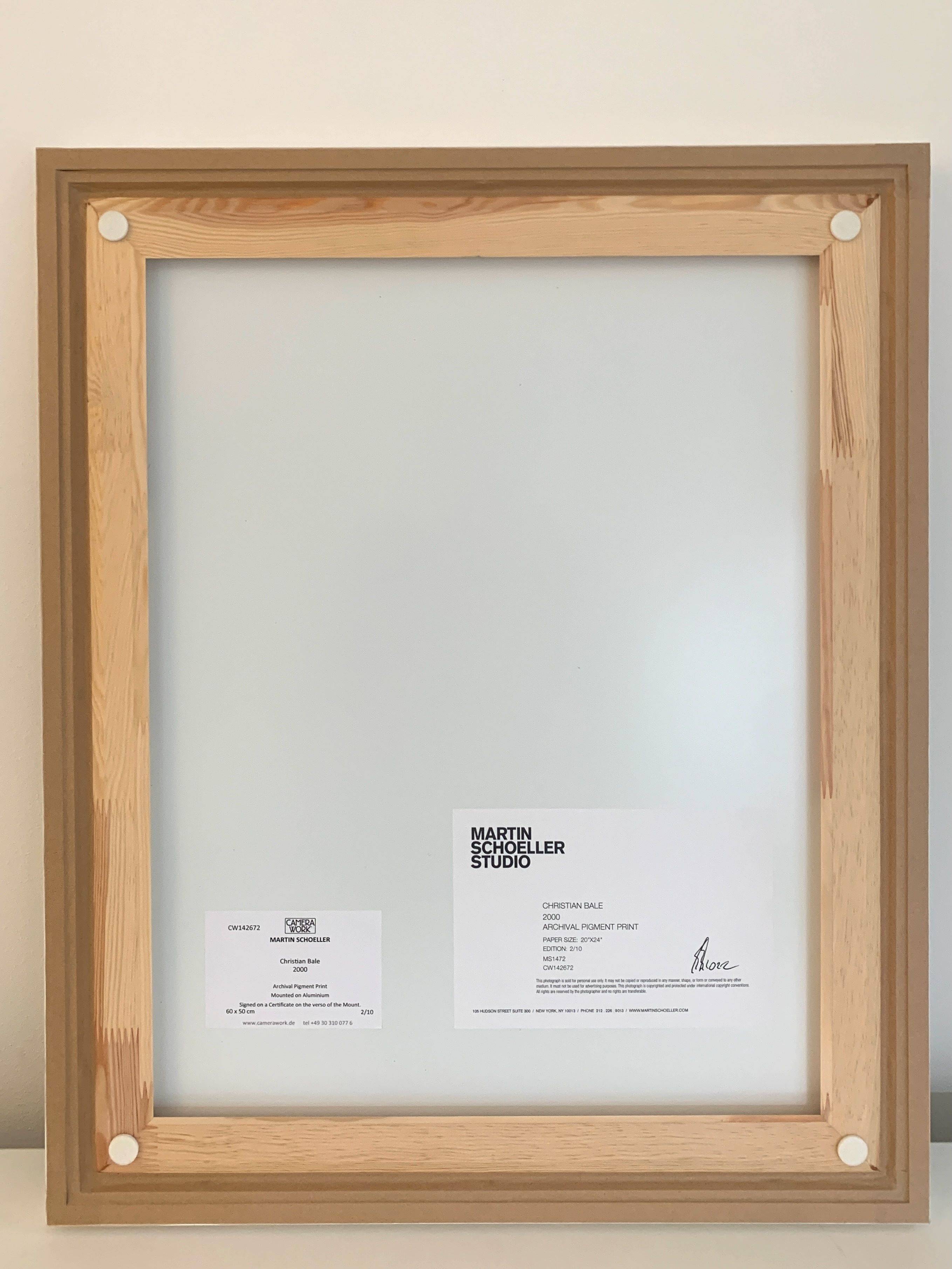 Auf diesem Bild ist das folgende Kunstwerk zu sehen: Martin Schoeller. Christian Bale. 2000.