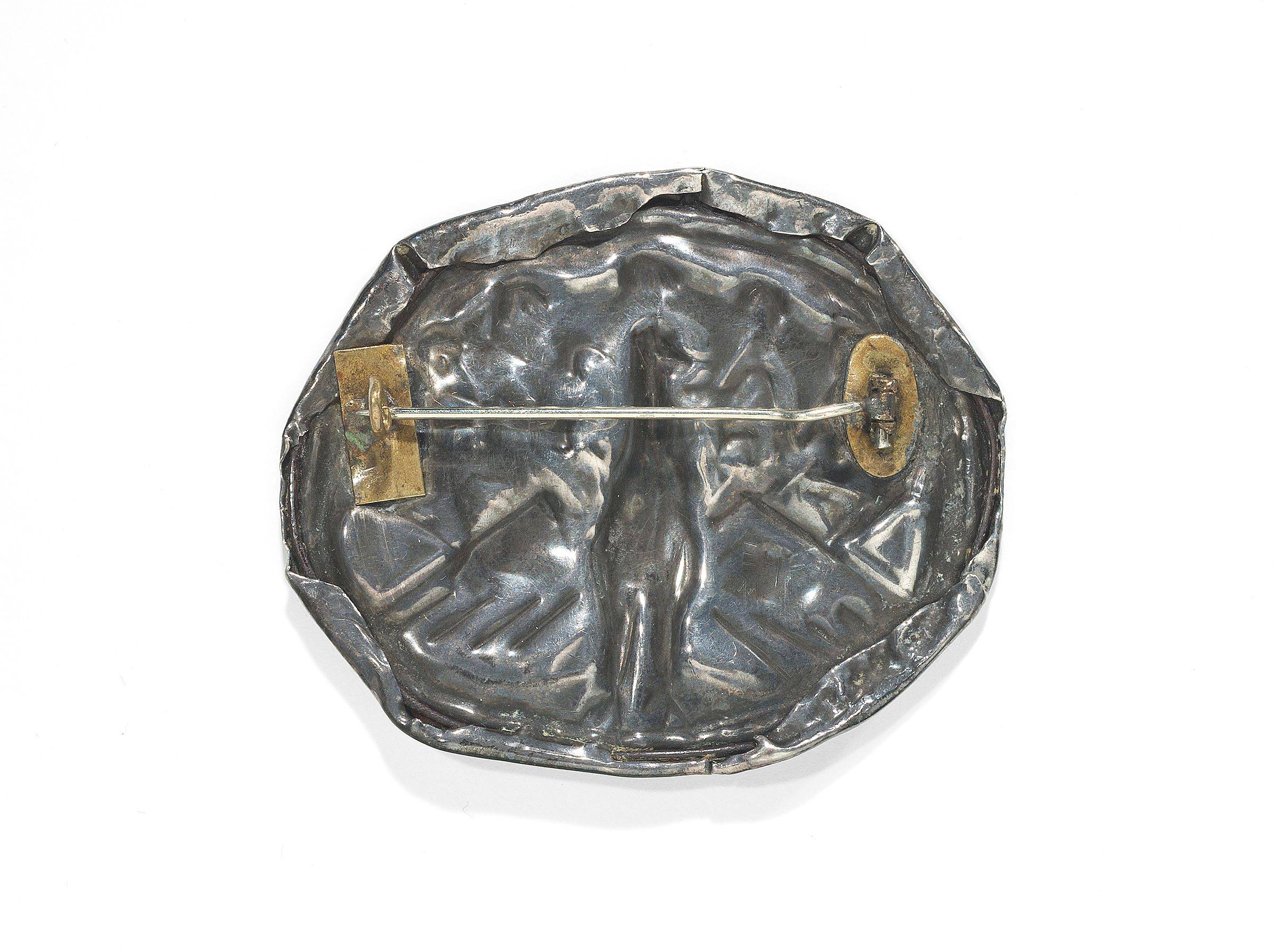 This picture shows the following artwork: Erich Heckel. Brooch with peacock motif. 1911.