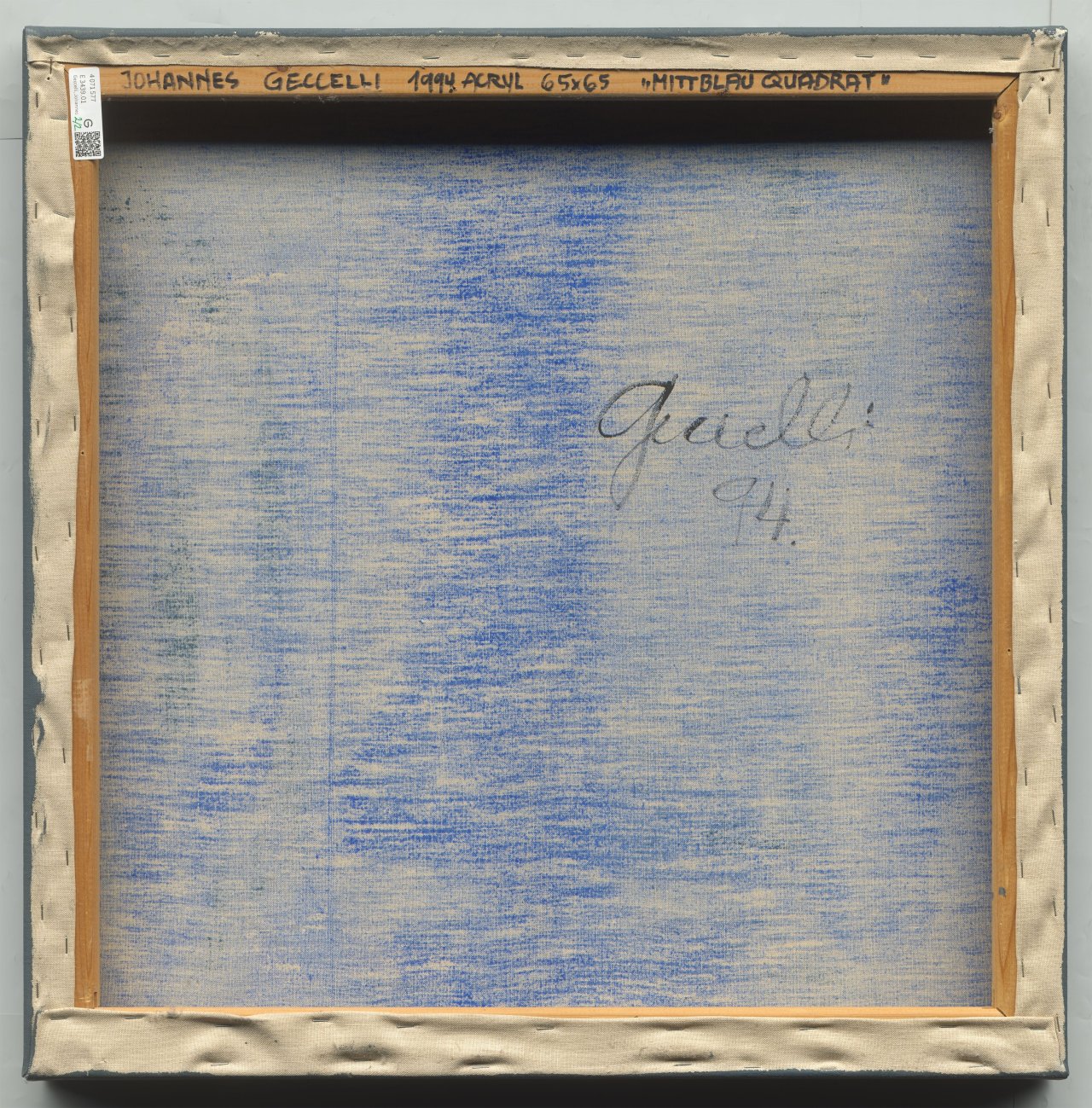 Auf diesem Bild ist das folgende Kunstwerk zu sehen: Johannes Geccelli. „MITTBLAU QUADRAT“ / „BLAURAND QUADRAT“. 1994.