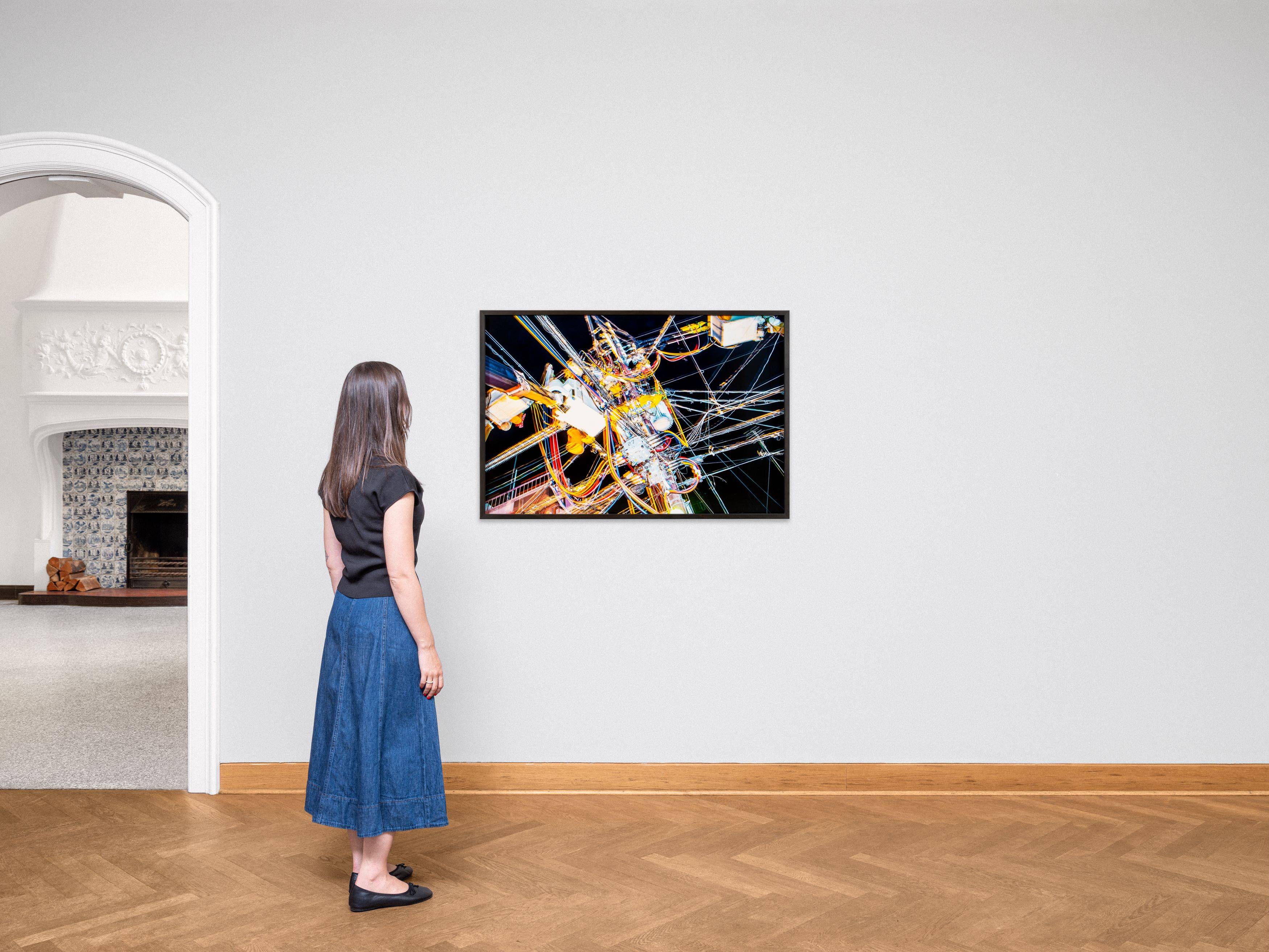 Auf diesem Bild ist das folgende Kunstwerk zu sehen: Sebastian Mayer. Nakameguro, 27, Tokyo. 2013.