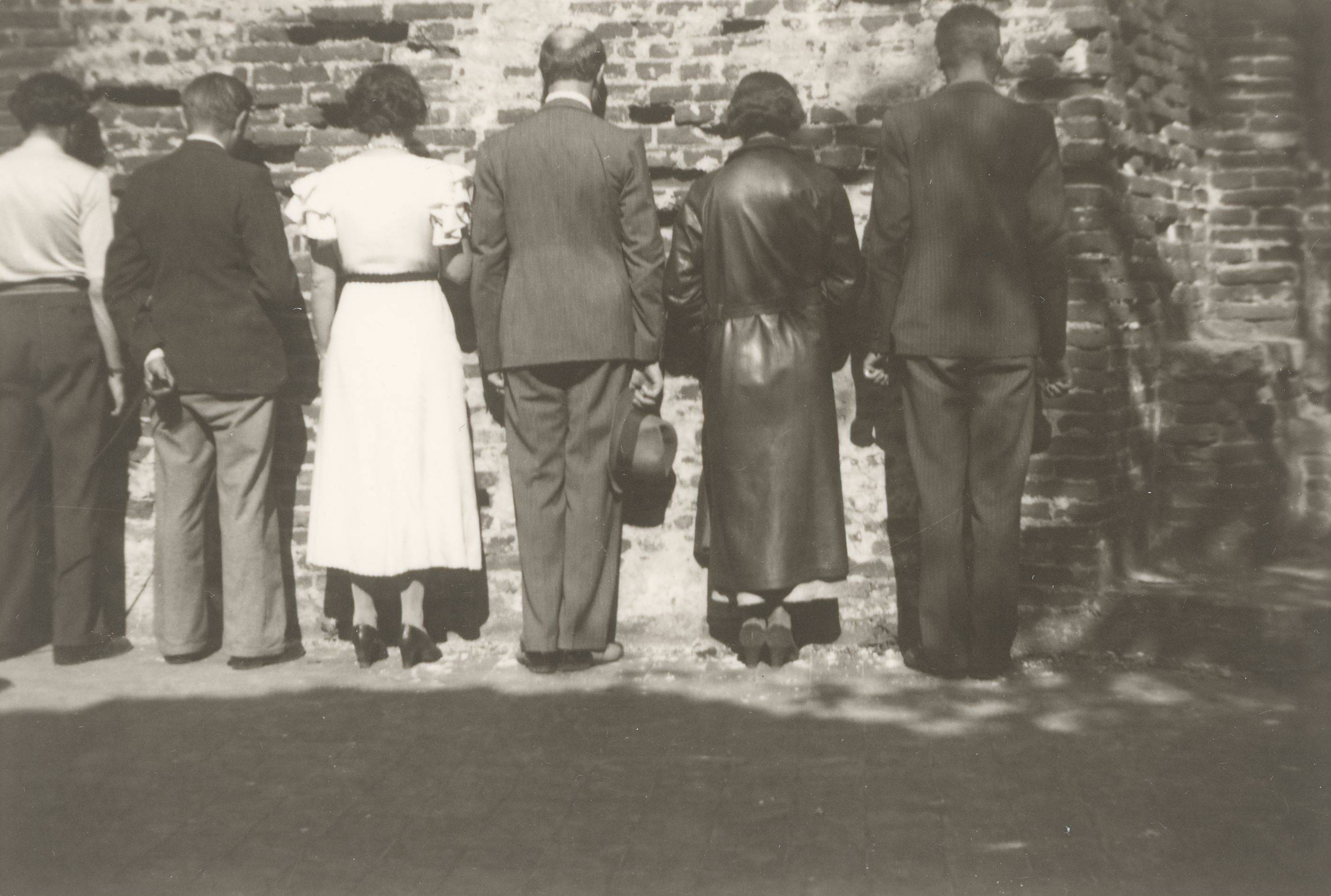 This picture shows the following artwork: René Magritte. La Fidélité des Images, 1928–1955.