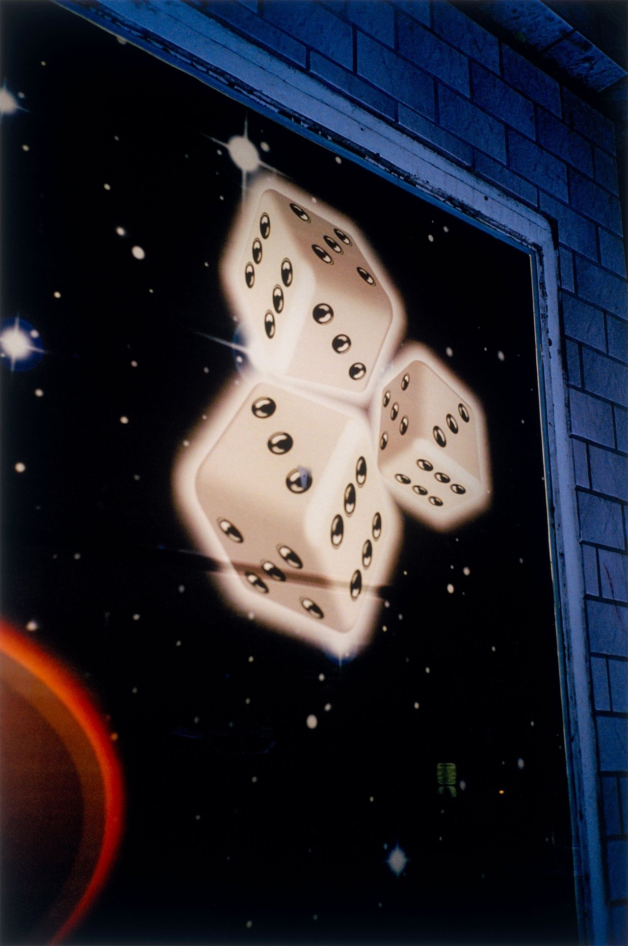 This picture shows the following artwork:  Portfolio. ”MW Künstlerbox”. 2008.